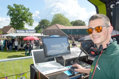Pfingswiese in Holte - Bild 14