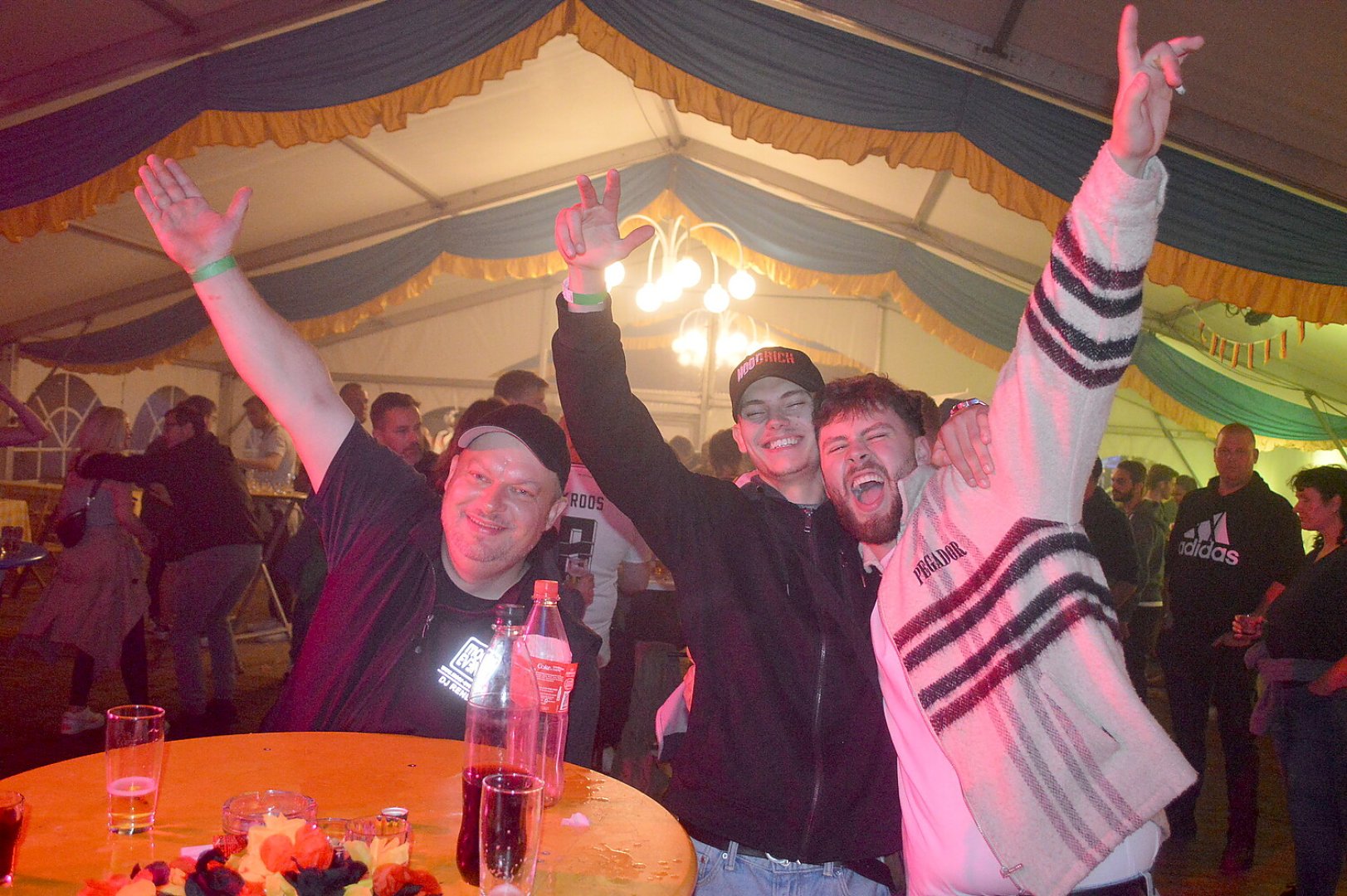 800 Gäste bei Auftaktfeier in Langholt - Bild 9