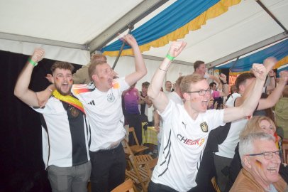800 Gäste bei Auftaktfeier in Langholt - Bild 17