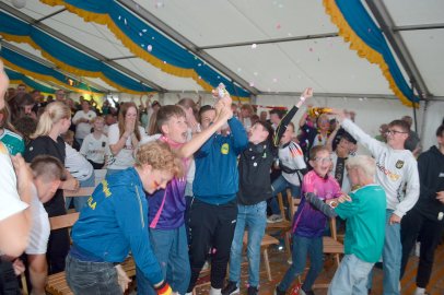 800 Gäste bei Auftaktfeier in Langholt - Bild 18