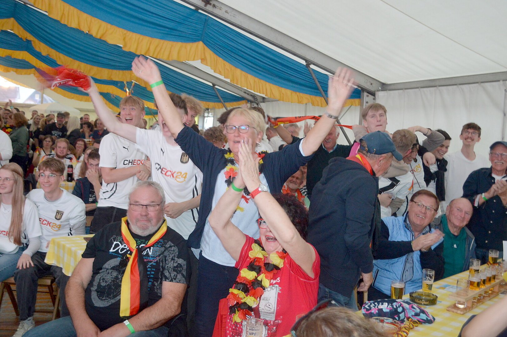 800 Gäste bei Auftaktfeier in Langholt - Bild 19