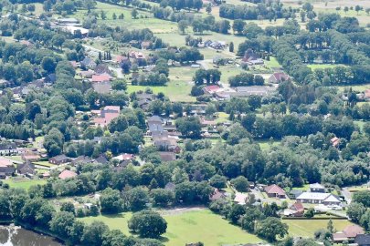 Flachsmeer und Westoverledingen aus der Luft - Bild 6