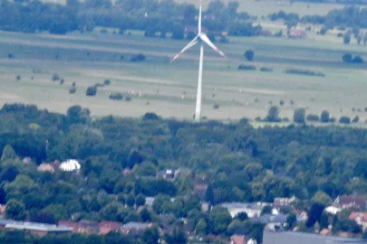 Flachsmeer und Westoverledingen aus der Luft - Bild 10