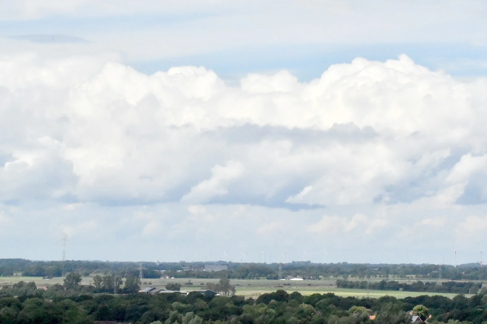 Flachsmeer und Westoverledingen aus der Luft - Bild 11
