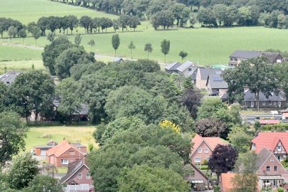 Flachsmeer und Westoverledingen aus der Luft - Bild 12