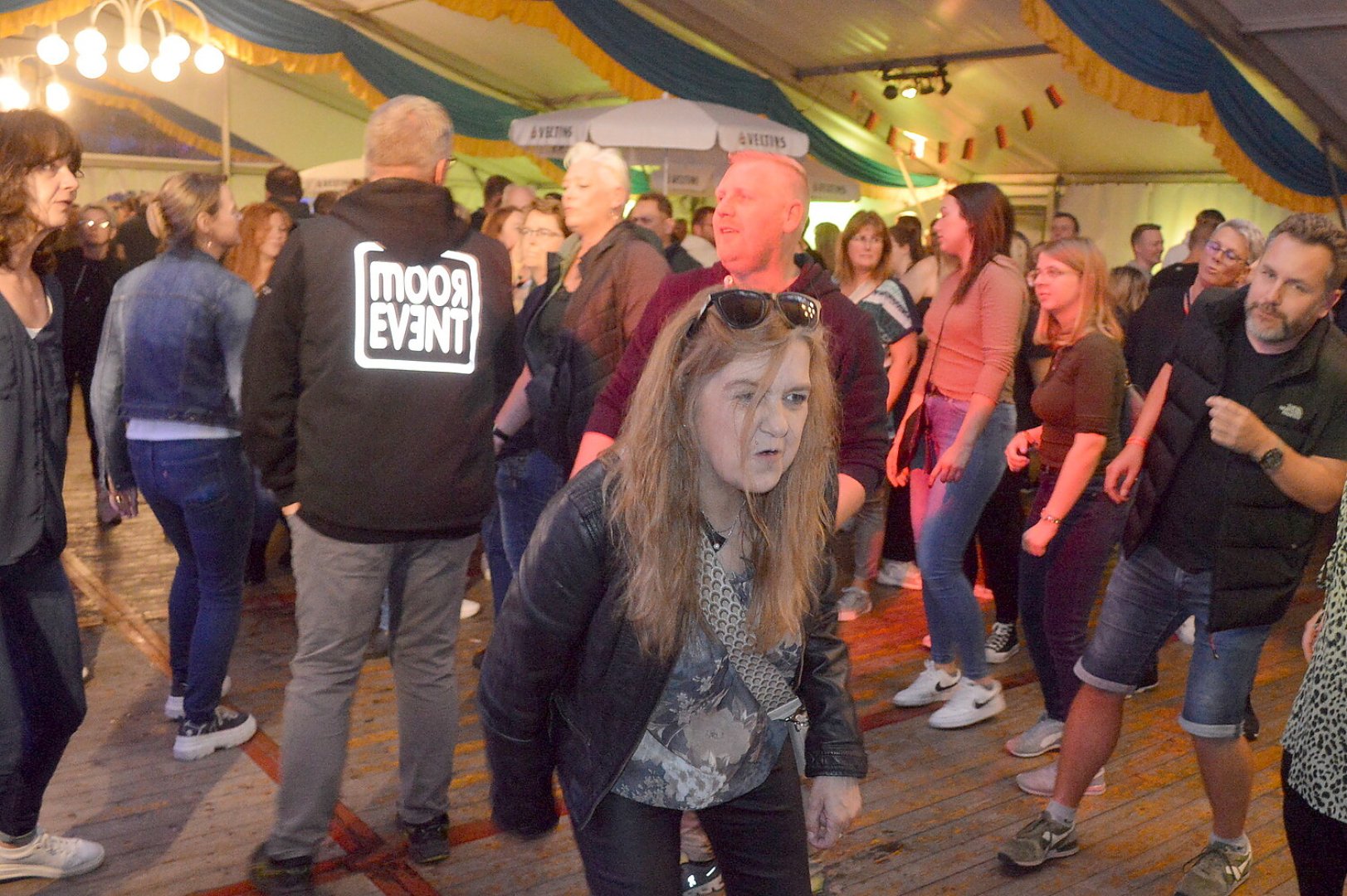 Langholter feiern ihr Ortsjubiläum mit einer großen Party - Bild 17