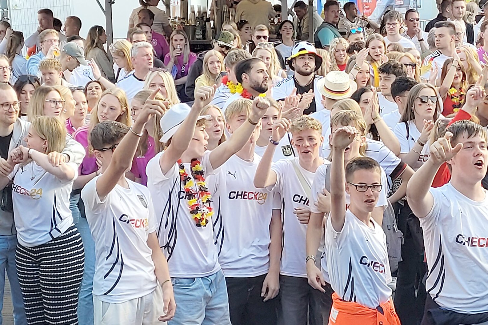 Public Viewing in Leer - Bild 7