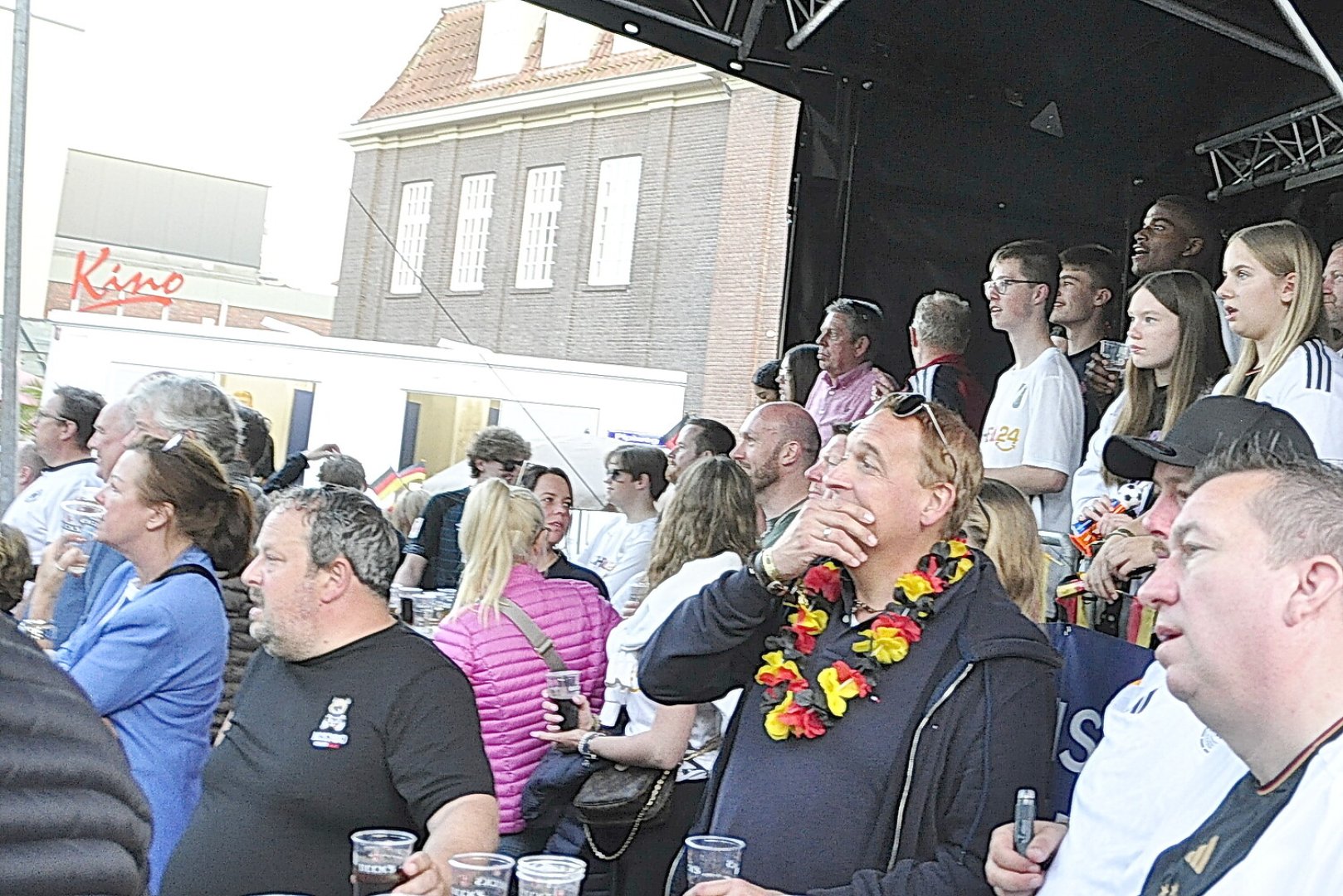 Public Viewing in Leer - Bild 15