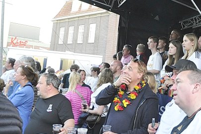 Public Viewing in Leer - Bild 15