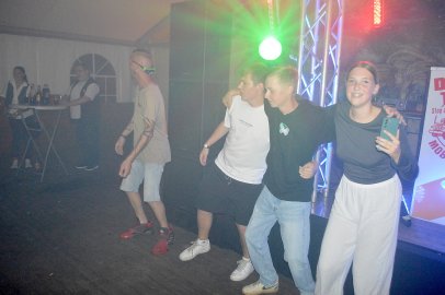 Die schönsten Bilder von der Zeltparty in Idafehn - Bild 6