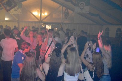 Die schönsten Bilder von der Zeltparty in Idafehn - Bild 15