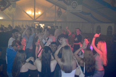 Die schönsten Bilder von der Zeltparty in Idafehn - Bild 16