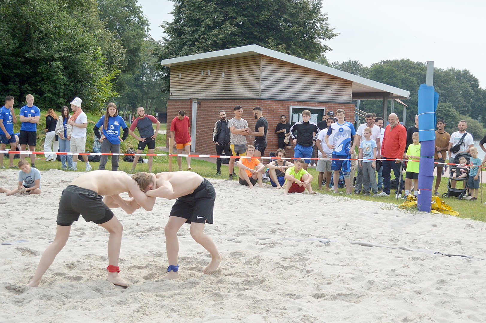 Beach-Wrestling am Idasee - Bild 1