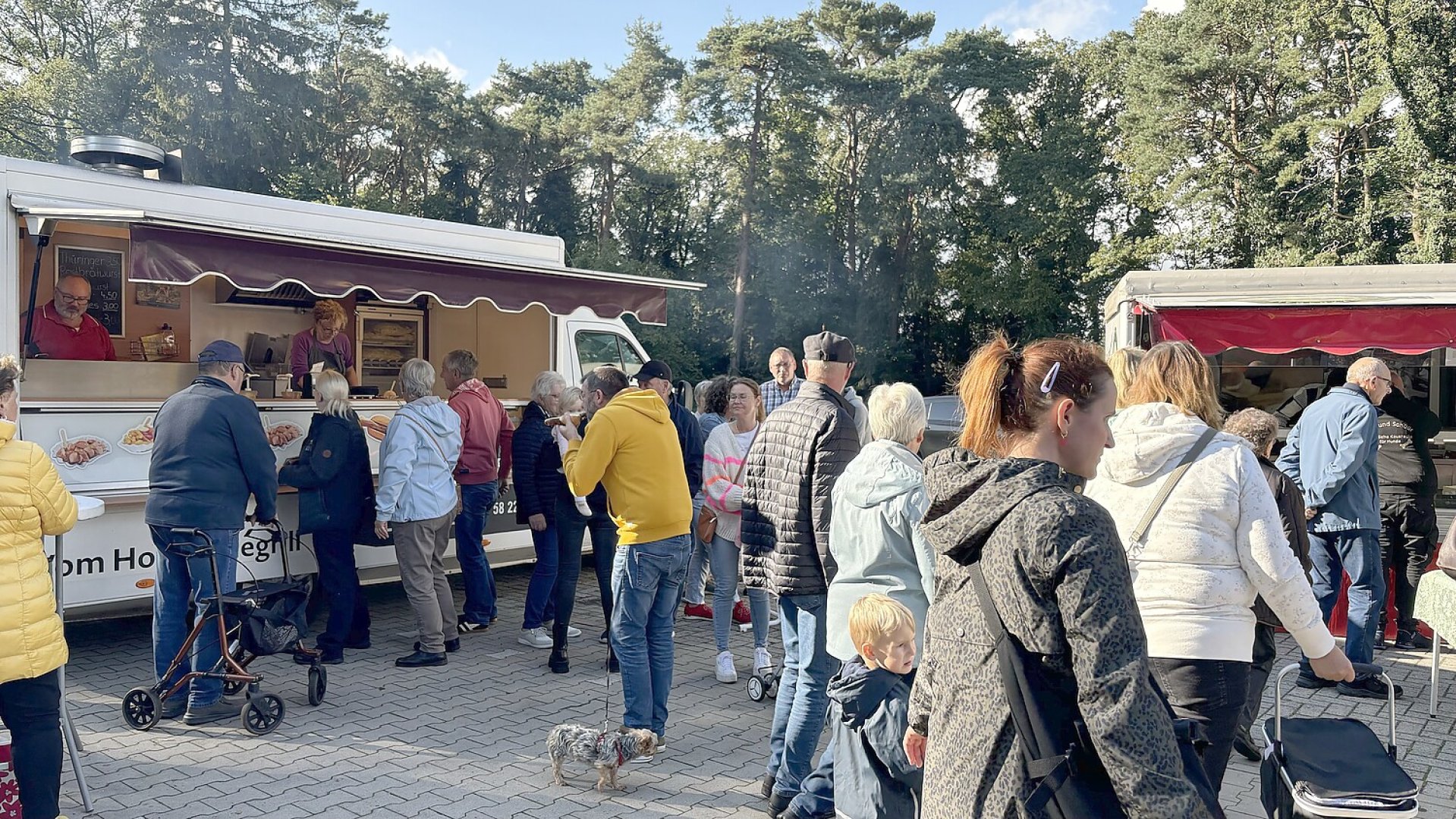 Erster Nachmittagsmarkt in Remels - Bild 1