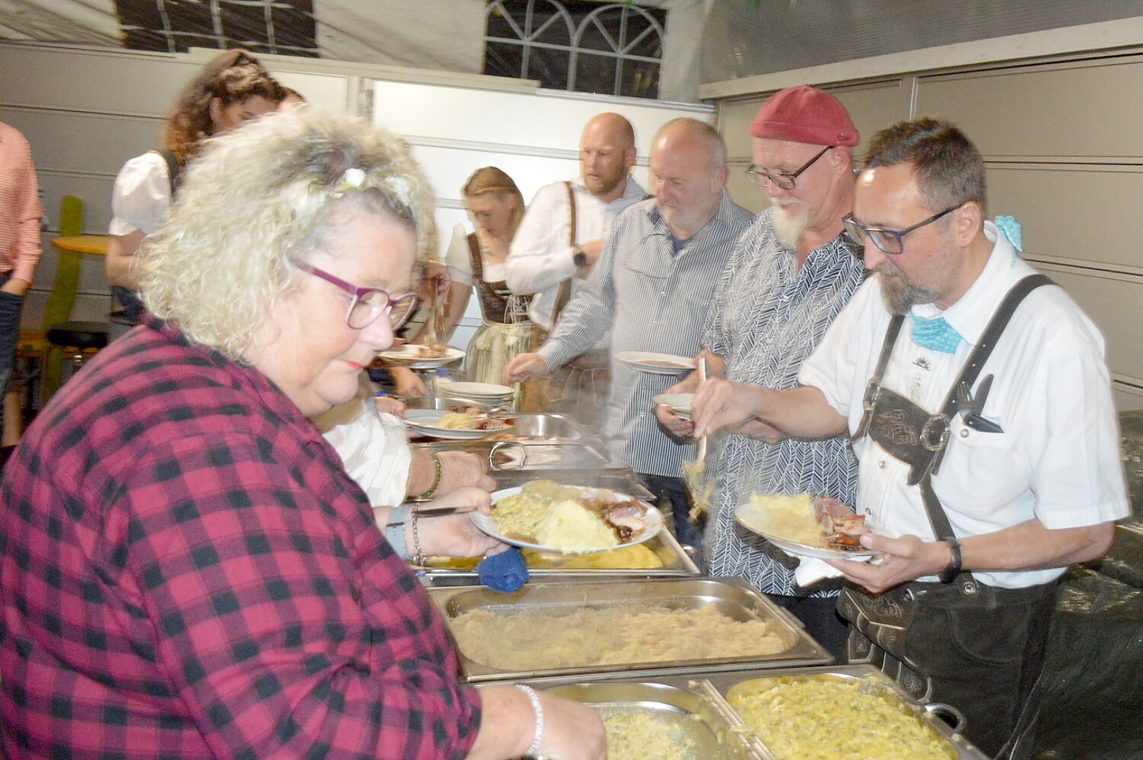 Oktoberfest in Folmhusen - Bild 1