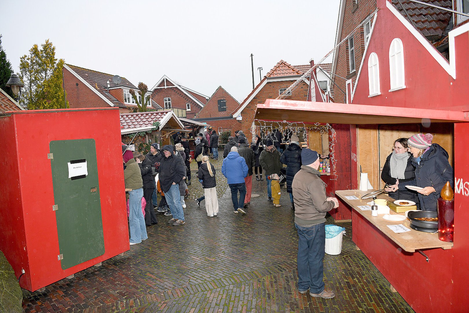 Weihnachtsmarkt Ditzum - Bild 1