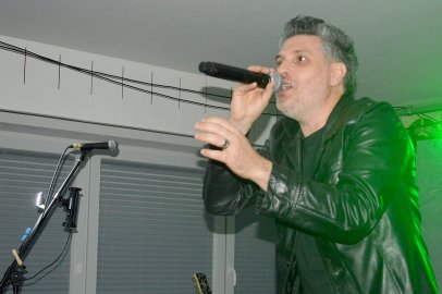 Gute Stimmung bei Konzert in Rhauderfehn - Bild 3