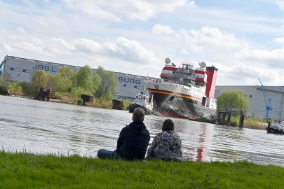 Überführung der „Meteor IV“ der Meyer Werft - Bild 4