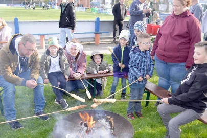 Osterfeuer in Ostrhauderfehn  - Bild 4
