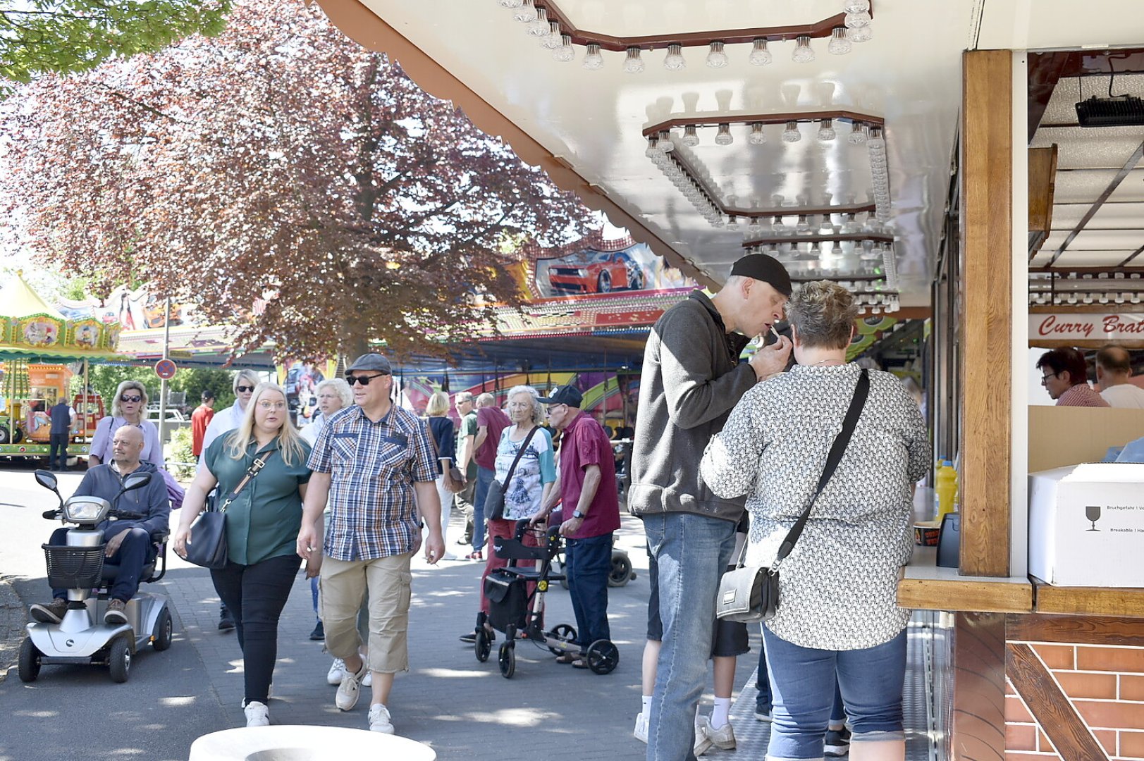Johannimarkt in Weener - Bild 1