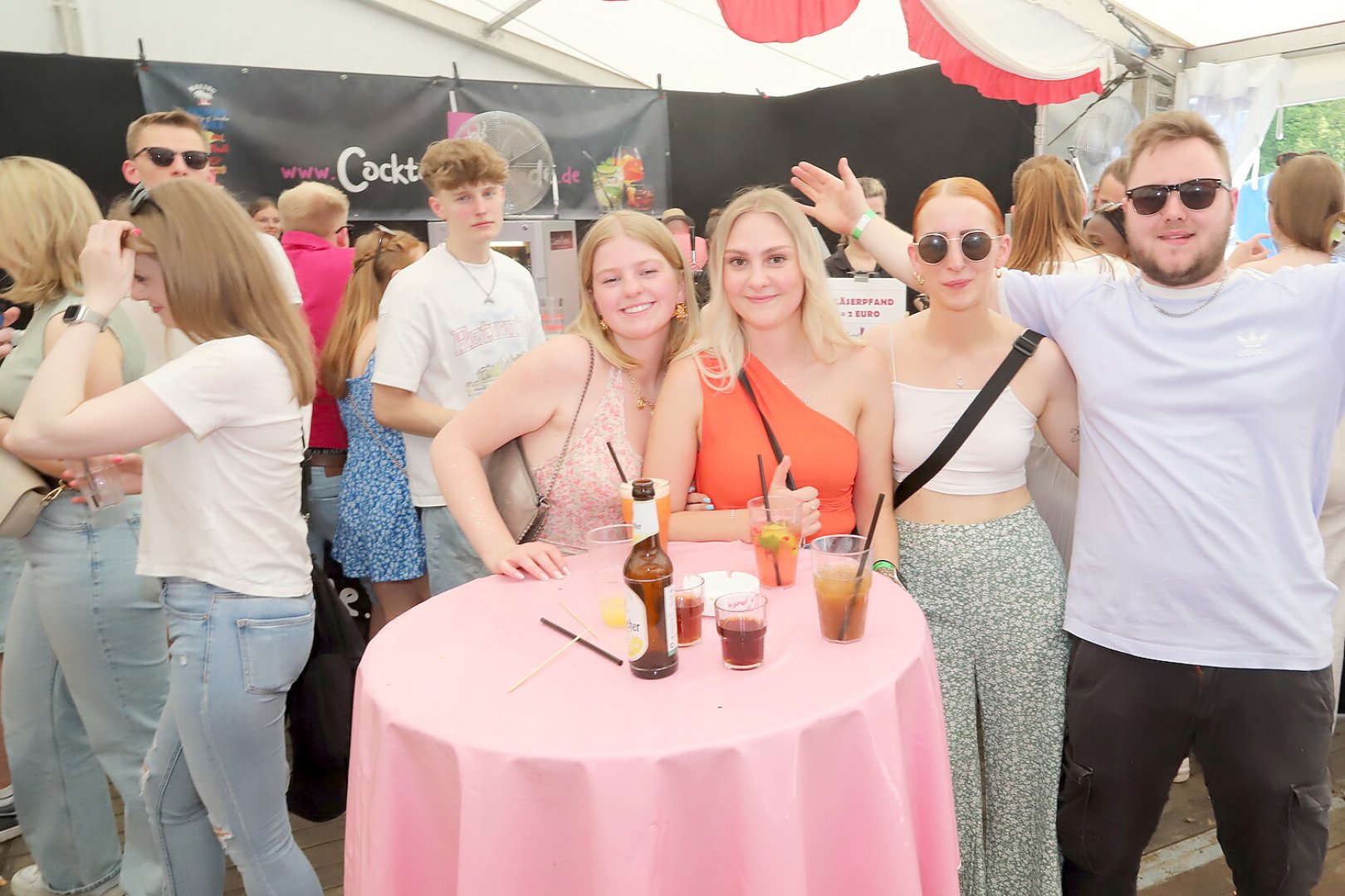 Maisause in Ellerbrock lockt 2000 Besucher - Bild 1