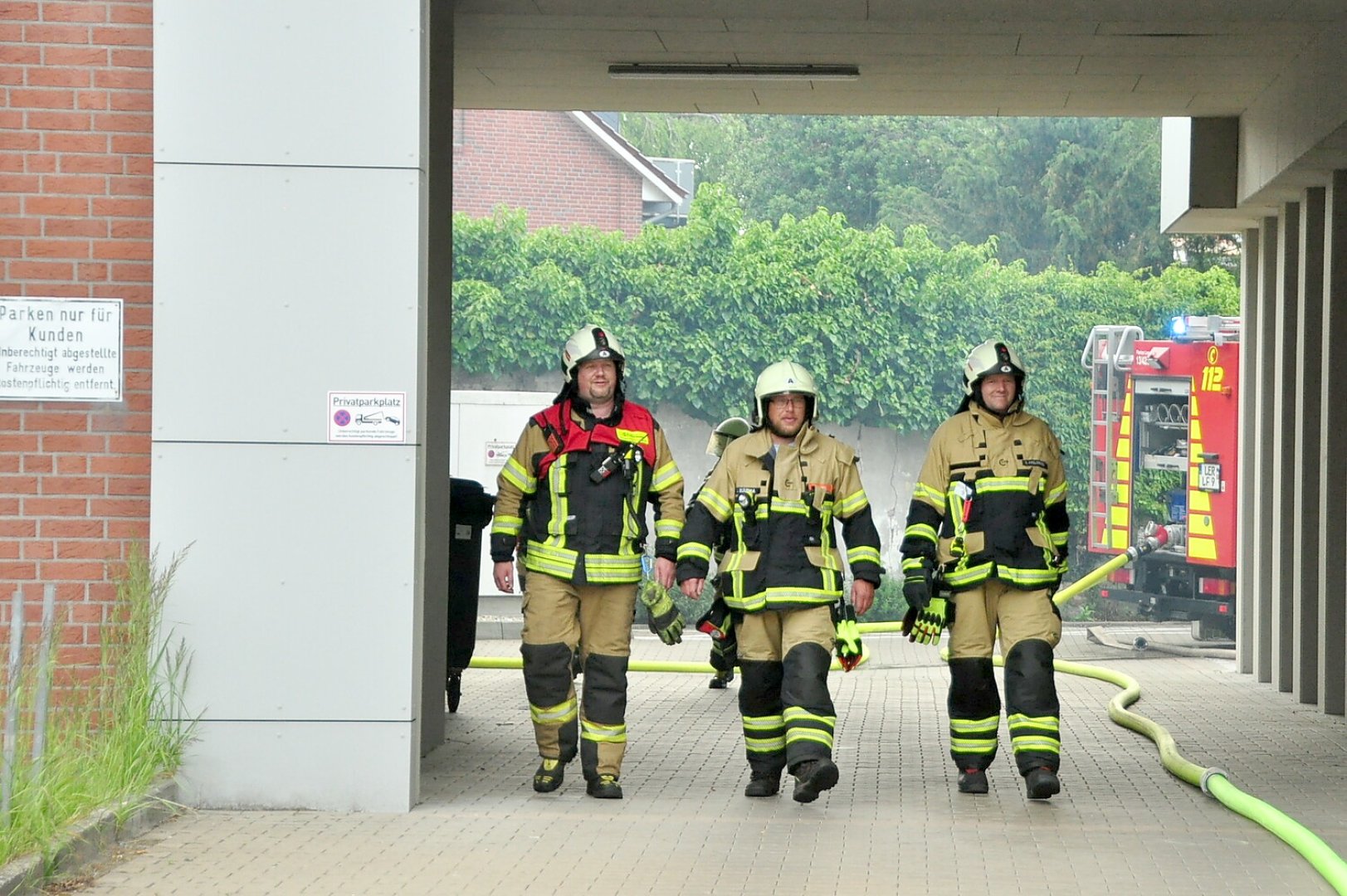 Großeinsatz in der Mühlenstraße in Leer - Bild 11
