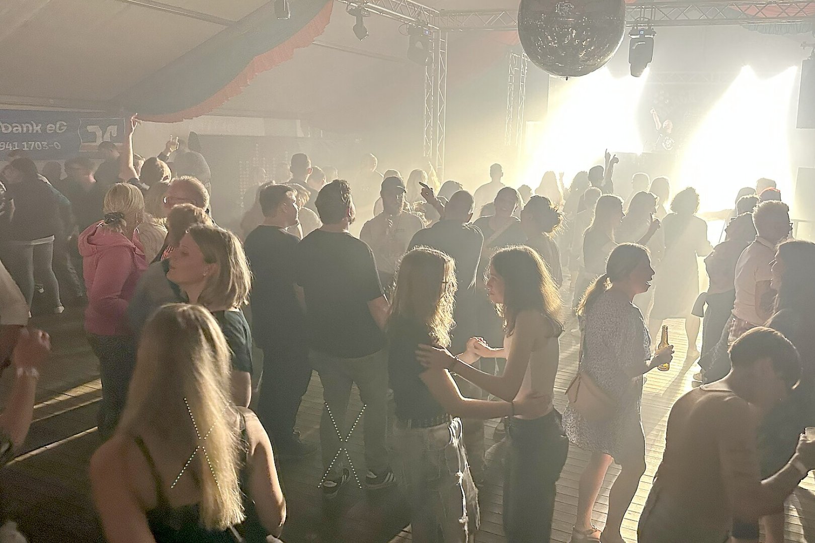 Feiern in Erinnerung an das Black Jack in Klein-Remels - Bild 10