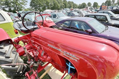 Riesiges Oldtimertreffen in Bockhorn lockt Tausende  - Bild 2
