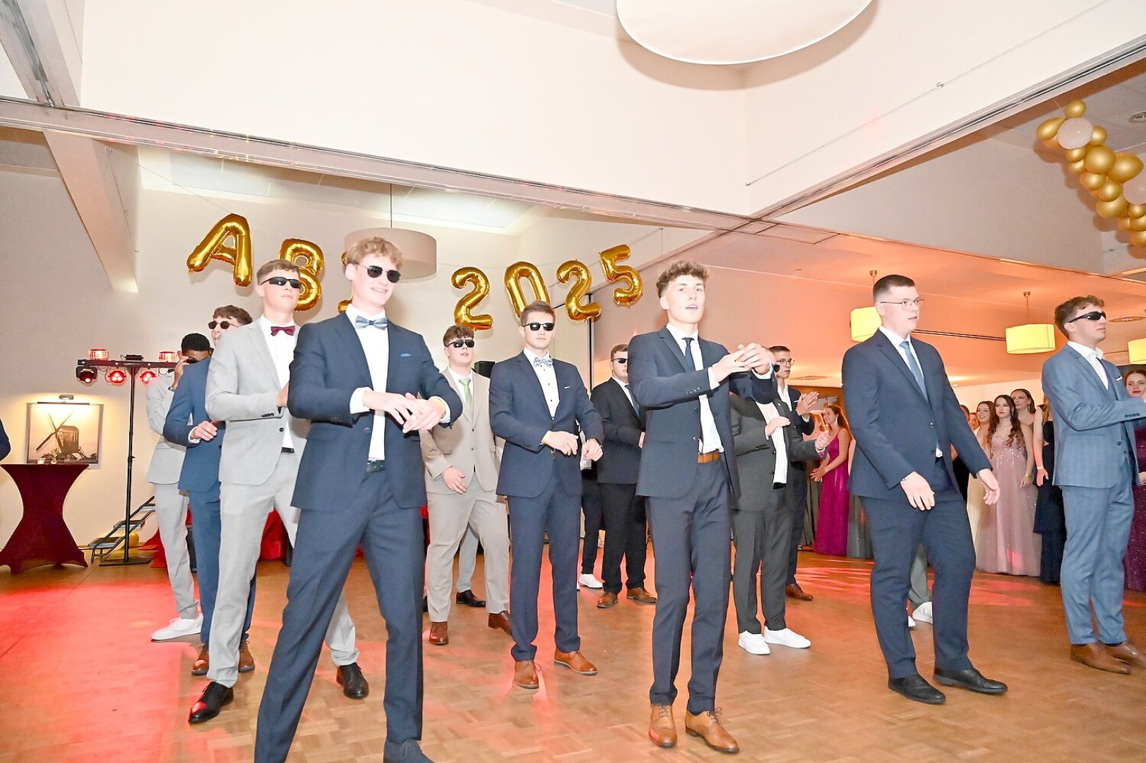 Die schönsten Bilder vom Abi-Ball des Albrecht-Weinberg-Gymnasiums - Bild 19