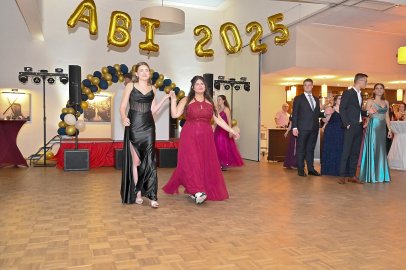 Die schönsten Bilder vom Abi-Ball des Albrecht-Weinberg-Gymnasiums - Bild 49