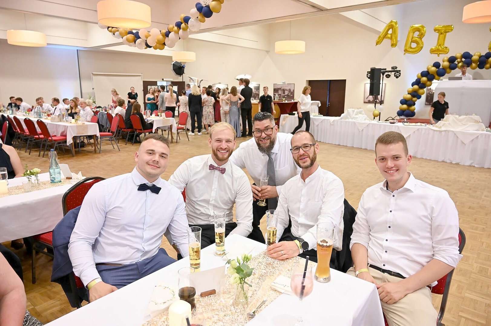 Die schönsten Bilder vom Abi-Ball des Albrecht-Weinberg-Gymnasiums - Bild 7