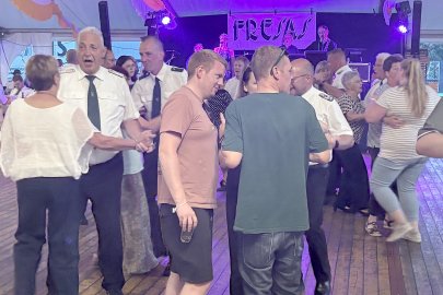 Königsball in Ostrhauderfehn - Bild 2