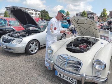 Oldtimer-Treffen - Bild 33