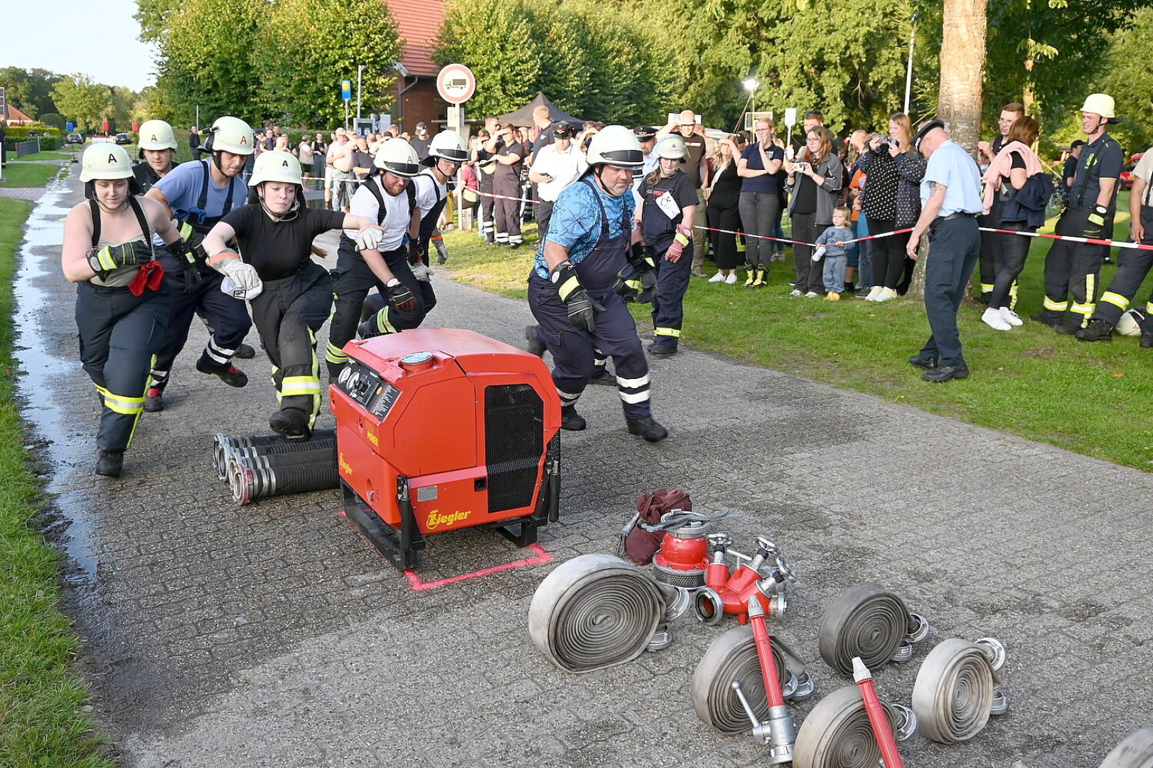 Feuerwehrwettkampf in Großwolde - Bild 4