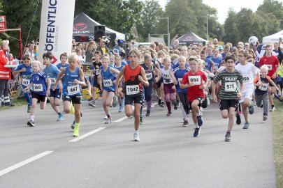 Die schönsten Fotos vom Hafenfestlauf in Barßel - Bild 2