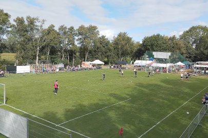 Gute Stimmung bei Turnier  in Potshausen - Bild 4