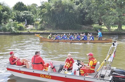Drachenbootrennen am Alten Hafen in Weener - Bild 3
