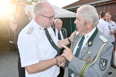 Spannendes Kaiserschießen in Holterfehn - Bild 2