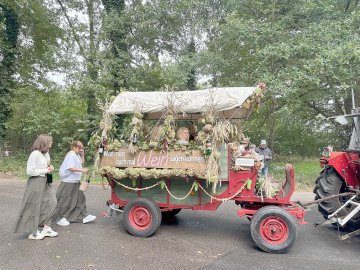 Großer Erntedankumzug begeisterte die Zuschauer - Bild 3