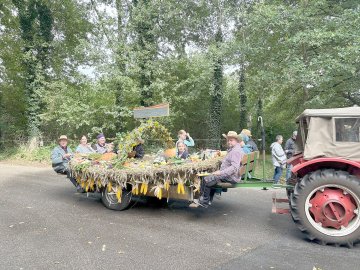 Großer Erntedankumzug begeisterte die Zuschauer - Bild 4