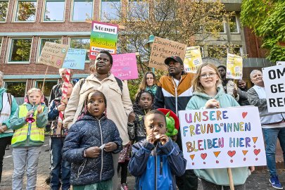 Protest in Leer gegen Abschiebung - Bild 2