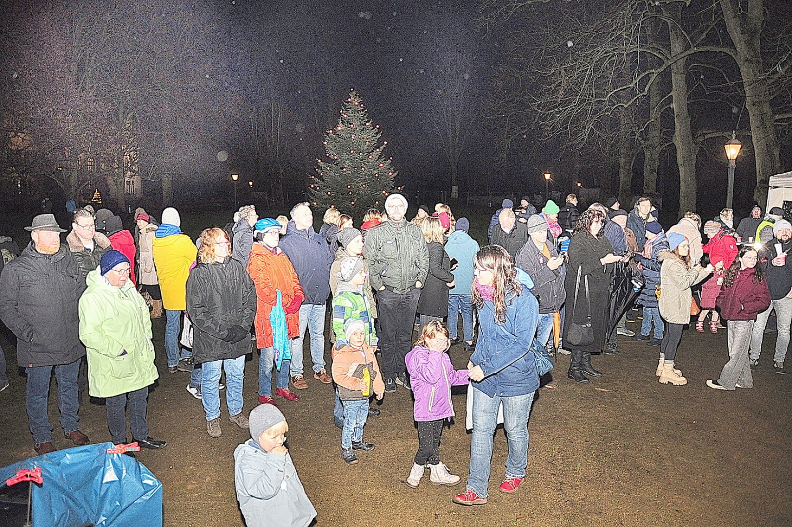 Adventssingen bei der Evenburg - Bild 1
