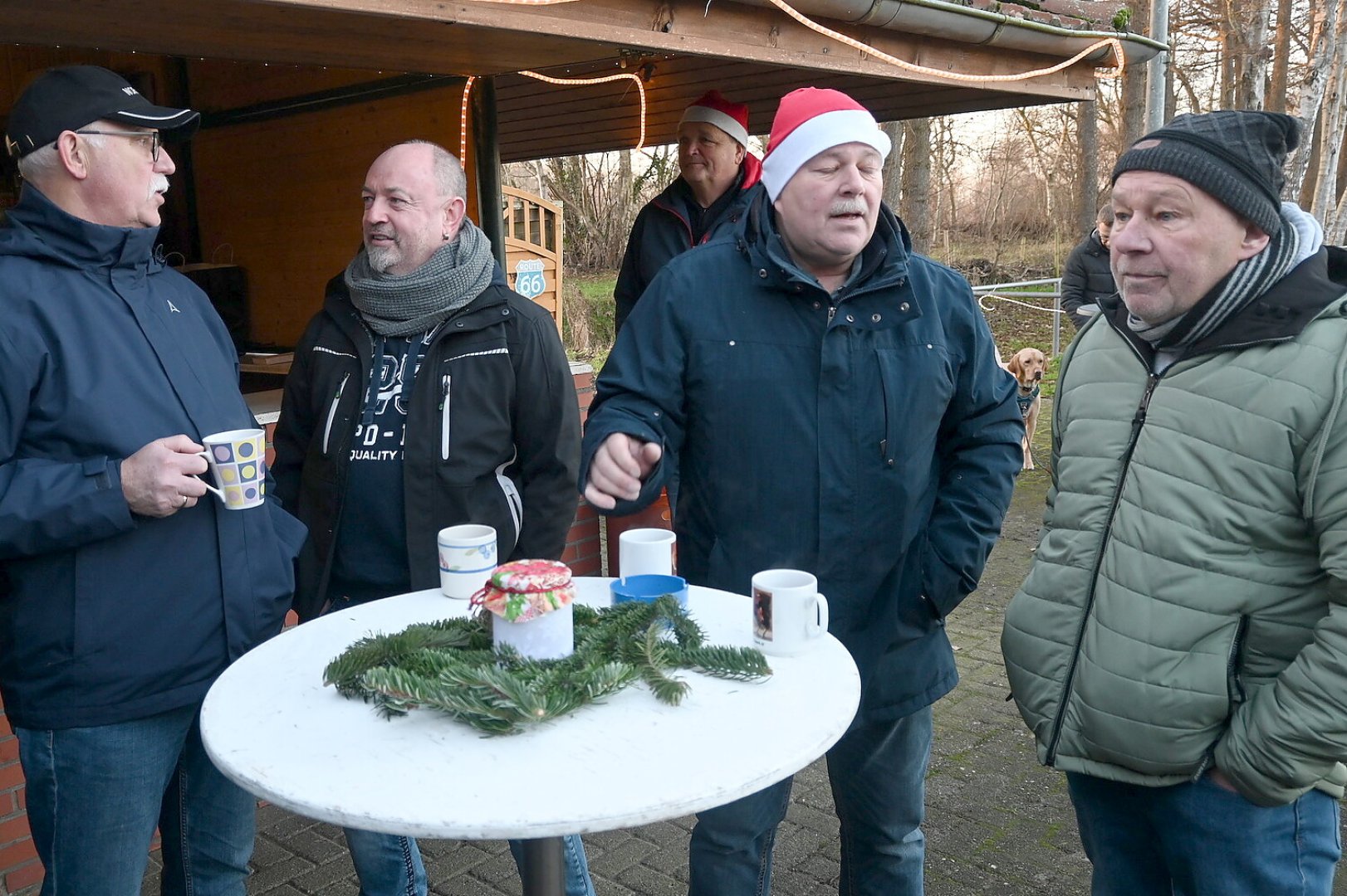 Weihnachtsmarkt in Völlen - Bild 1