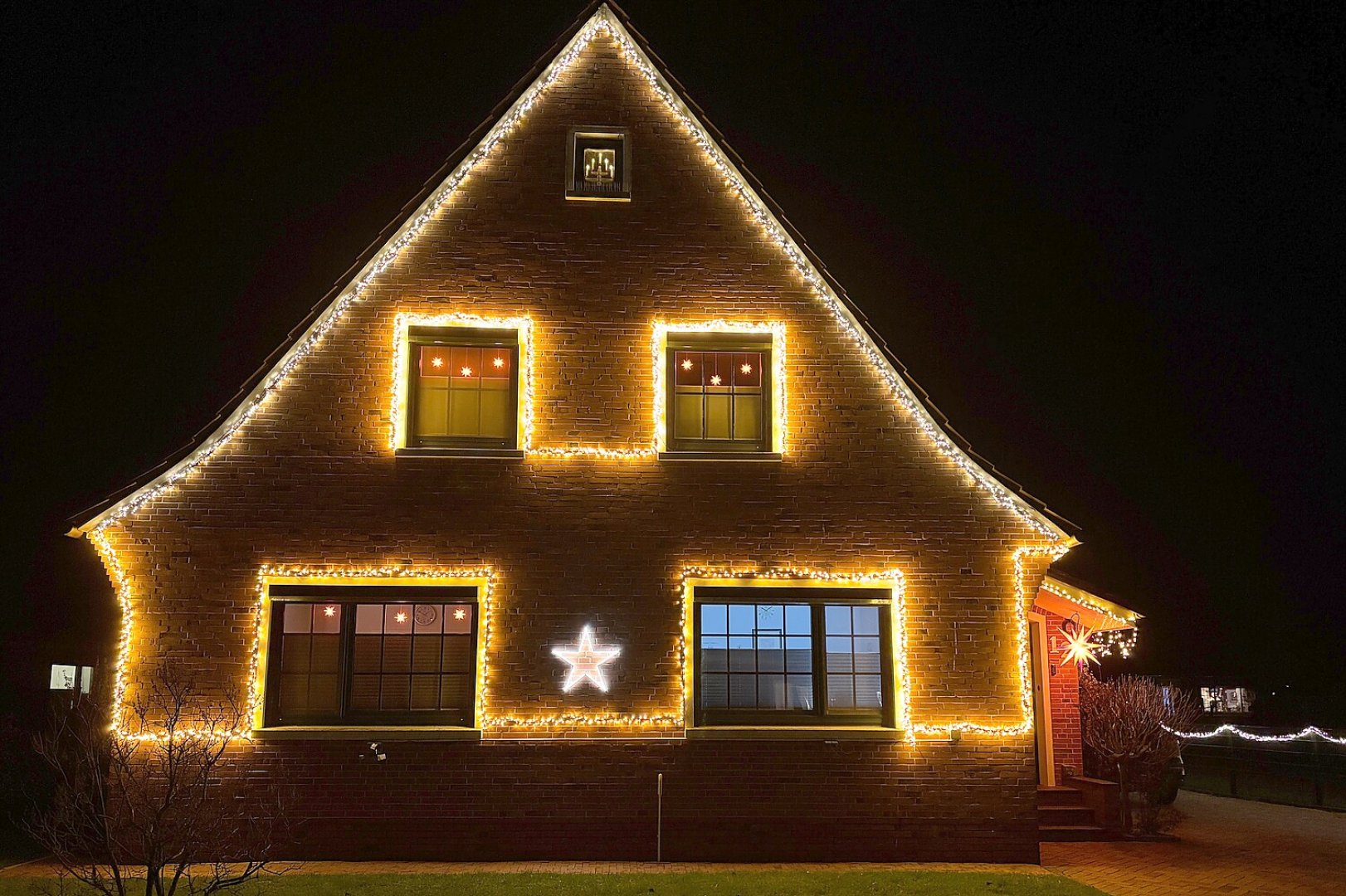 Weihnachtsbeleuchtung in Ostfriesland - Bild 1
