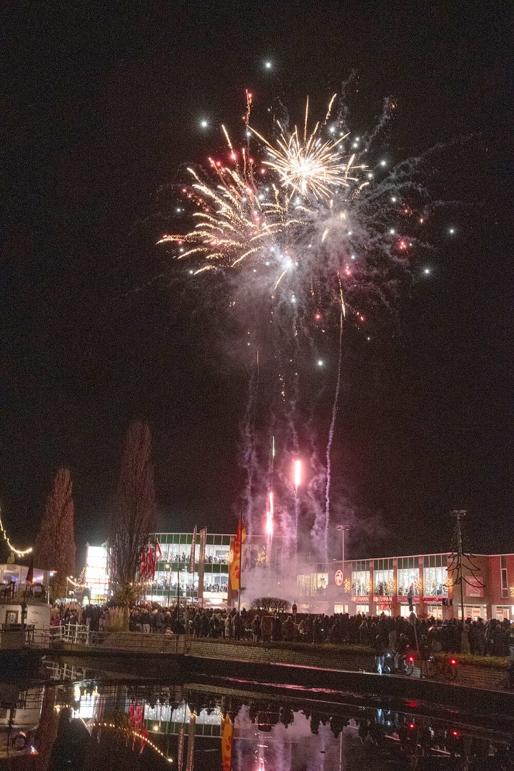 Feuerwerksshow in Ostrhauderfehn - Bild 2