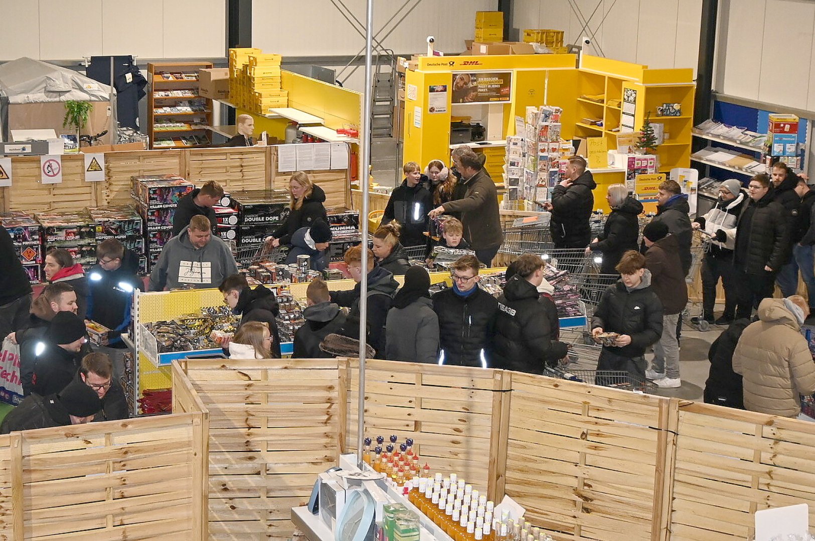 Feuerwerksverkauf beim Handelskontor - Bild 1