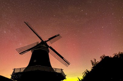 Polarlichter am Himmel über Ostfriesland - Bild 3