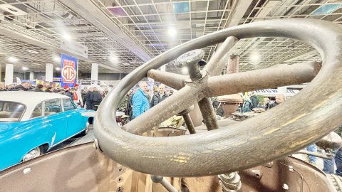 Schöne Autos bei der Classic Motorshow in Bremen  - Bild 4