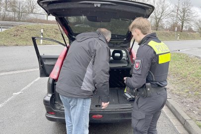 Großkontrolle auf dem Parkplatz Rheiderland - Bild 5