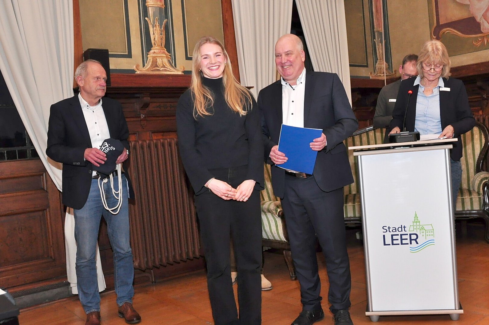 Stadt Leer zeichnet aus - Bild 11